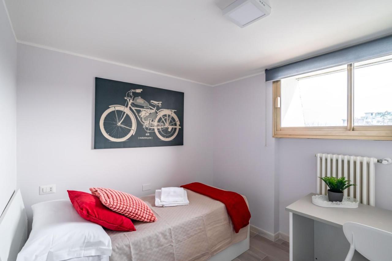 The House Of Butterflies Apartment *