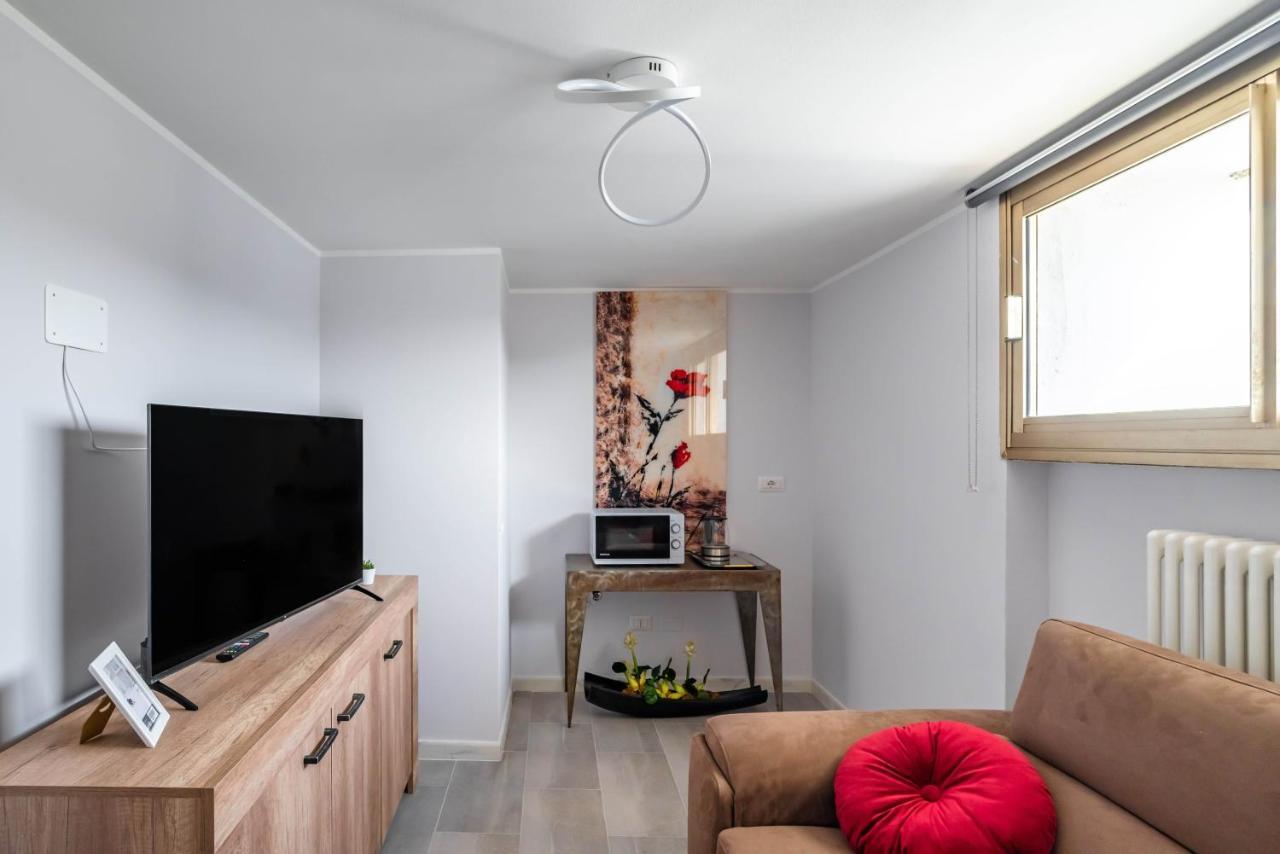 The House Of Butterflies Apartment